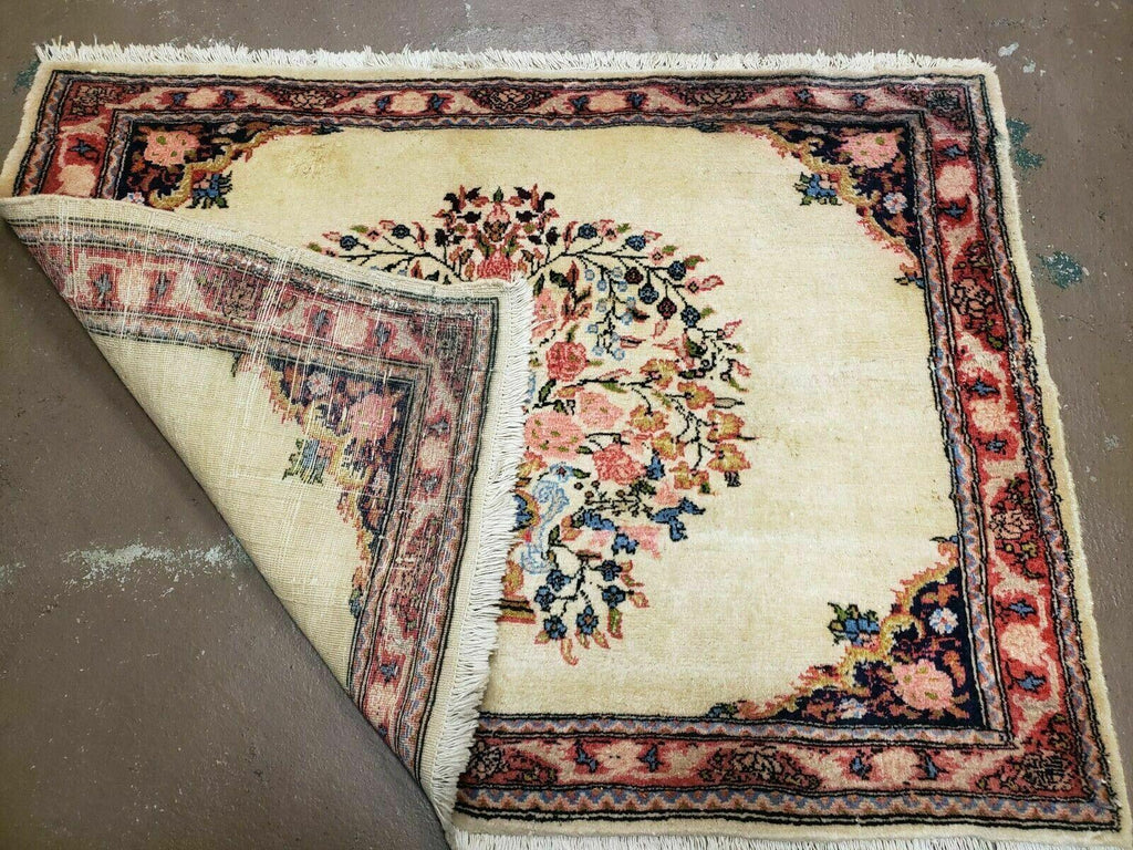 2' 7" X 3' 6" Antique Rug Hand Knotted Pictorial Wool Oriental Flowers