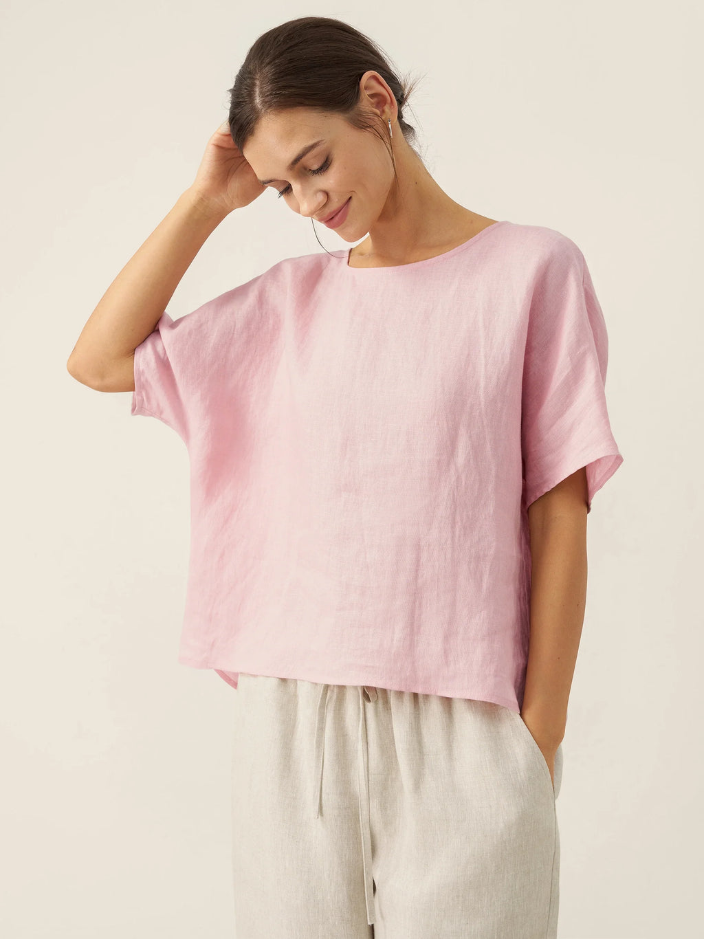 100% Linen Round Neck Back Opening Top URIELLE