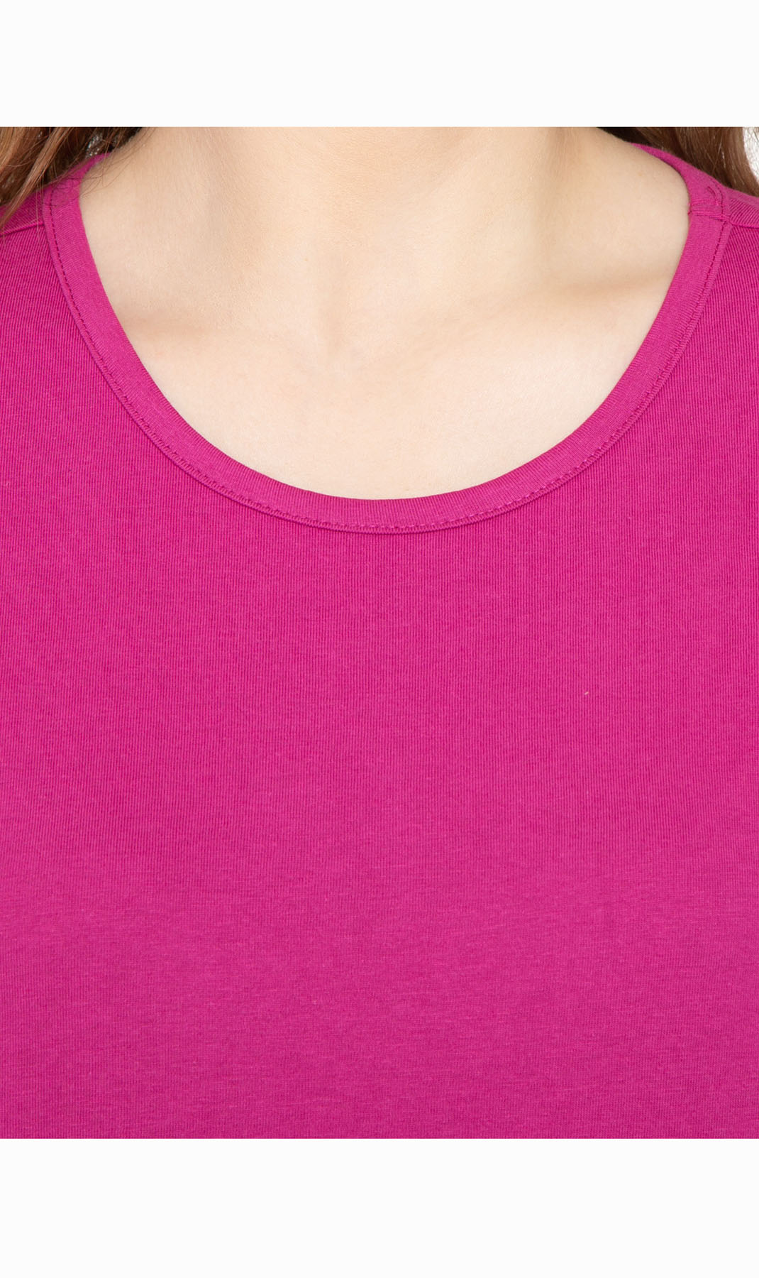 Women's Relaxed Fit Short-Sleeve Crew neck knit Tee Shirt