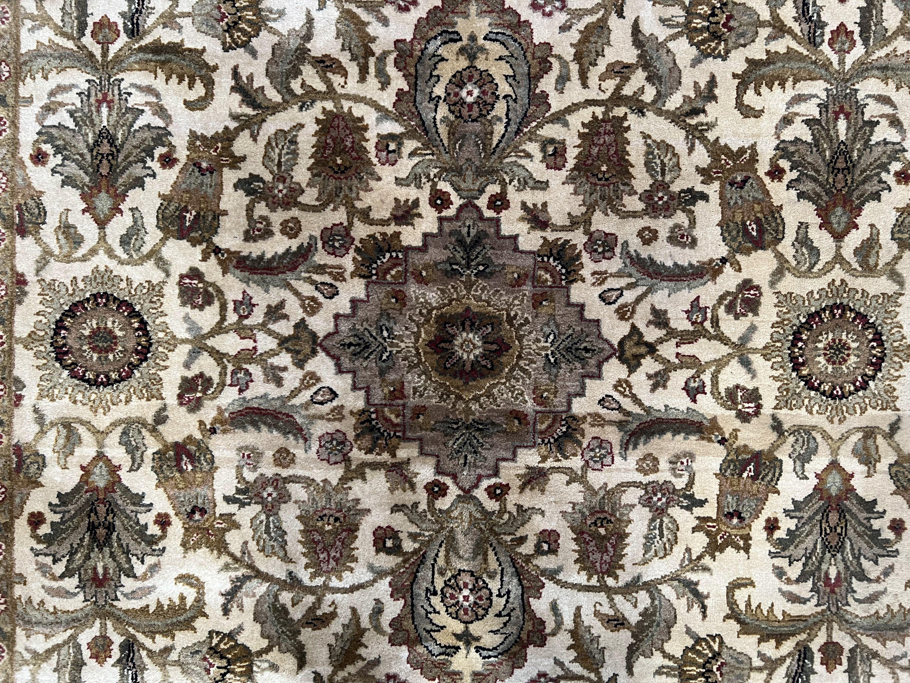 Indo Mahal Rug 6x9, Indian Floral Carpet 6 x 9, Beige and Black, Allover Design, Living Room Rug, Bedroom Rug, Traditional Rug, Vintage Rug