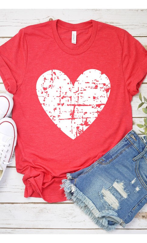 Distressed Heart Graphic Tee T-Shirt PLUS