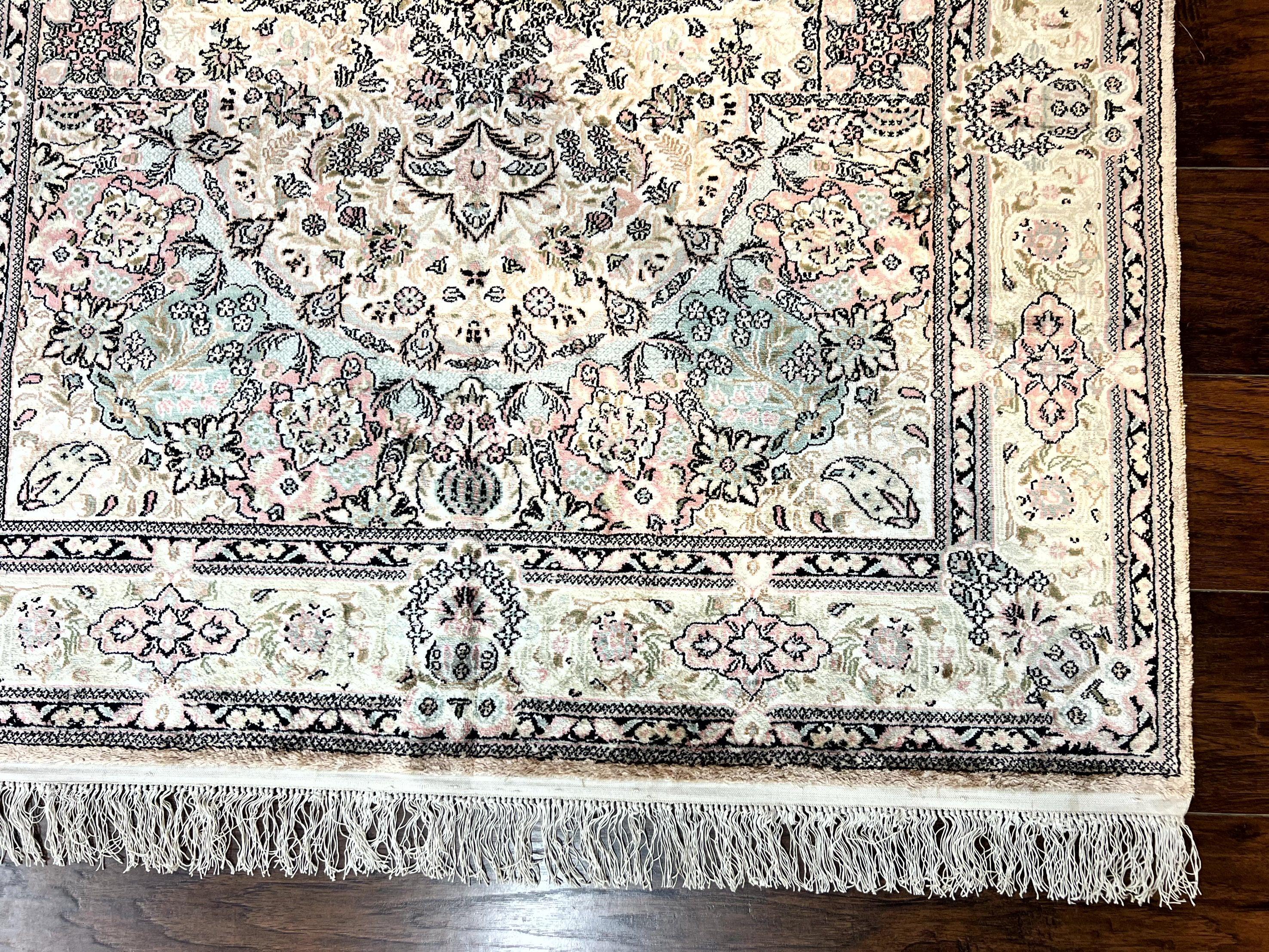Silk Indian Kashmiri Rug 4x6, Handmade, Ivory, Fine 240 KPSI