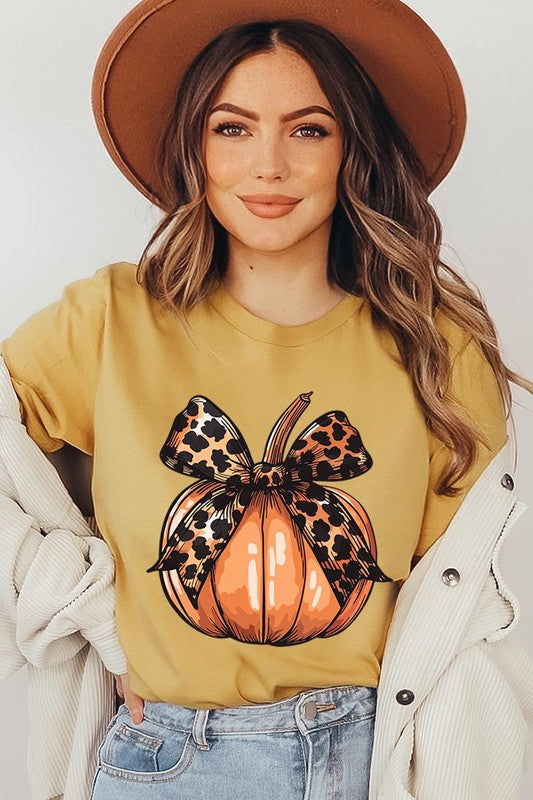 Coquette Bow Pumpkin Graphic T Shirts