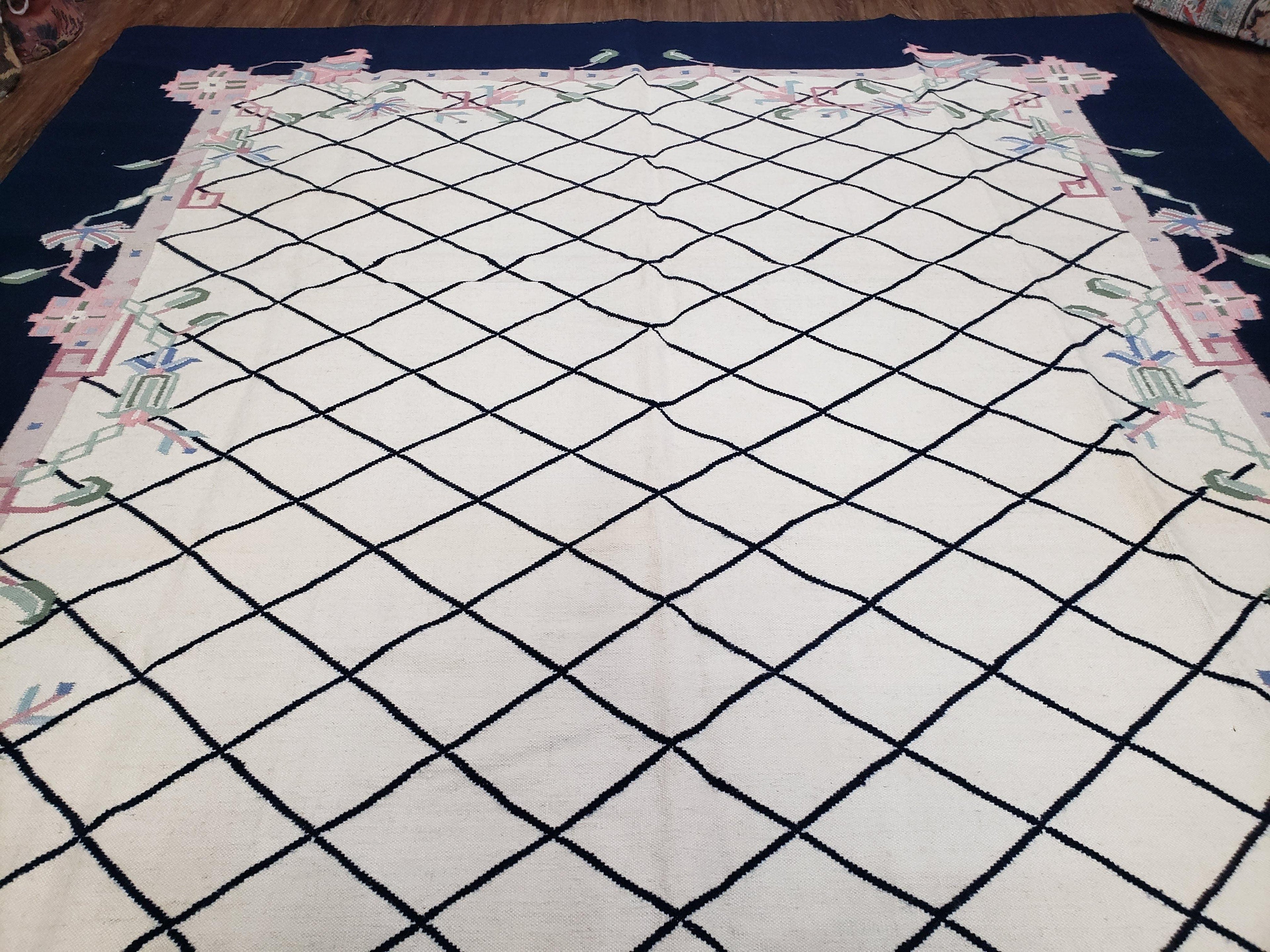 Vintage Dhurrie Rug, Indian Dhurrie 8x11 - 9x11, Wool Hand-Woven Ivory & Black Indo Carpet, Large Flat Weave Rug Living Room Rug Black White