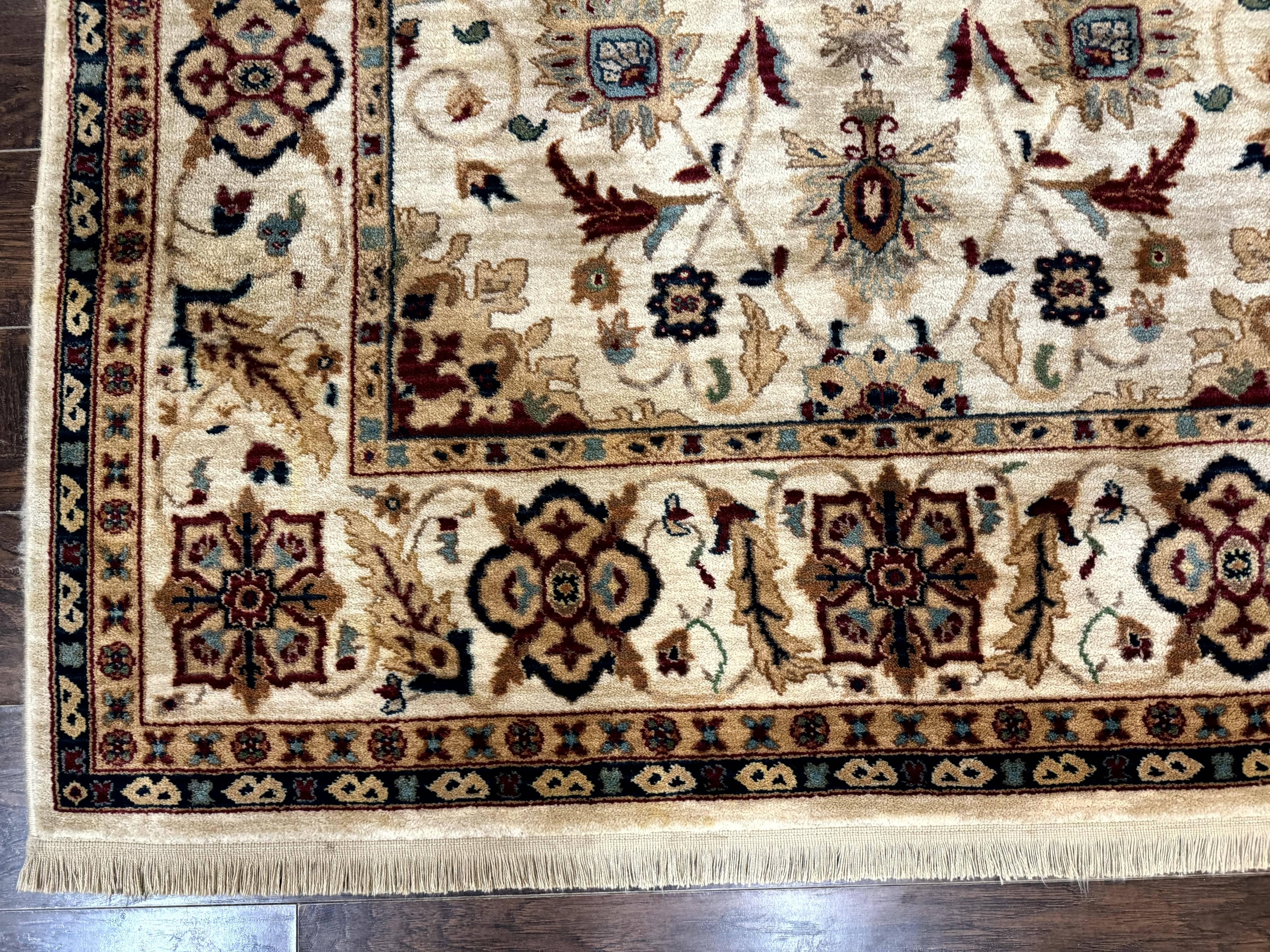 Karastan Rug 5.9 x 8.6, Karastan Traditions Amritsar Pattern Design 510, New Zealand Wool, Karastan Area Rug