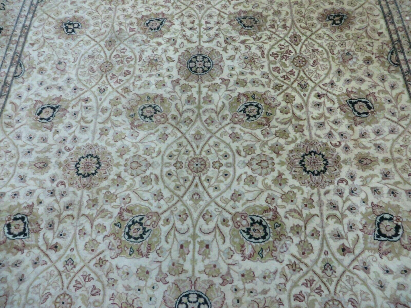 6' X 9' Vintage Fine Handmade Pakistan Oriental Floral Wool Rug Carpet Nice