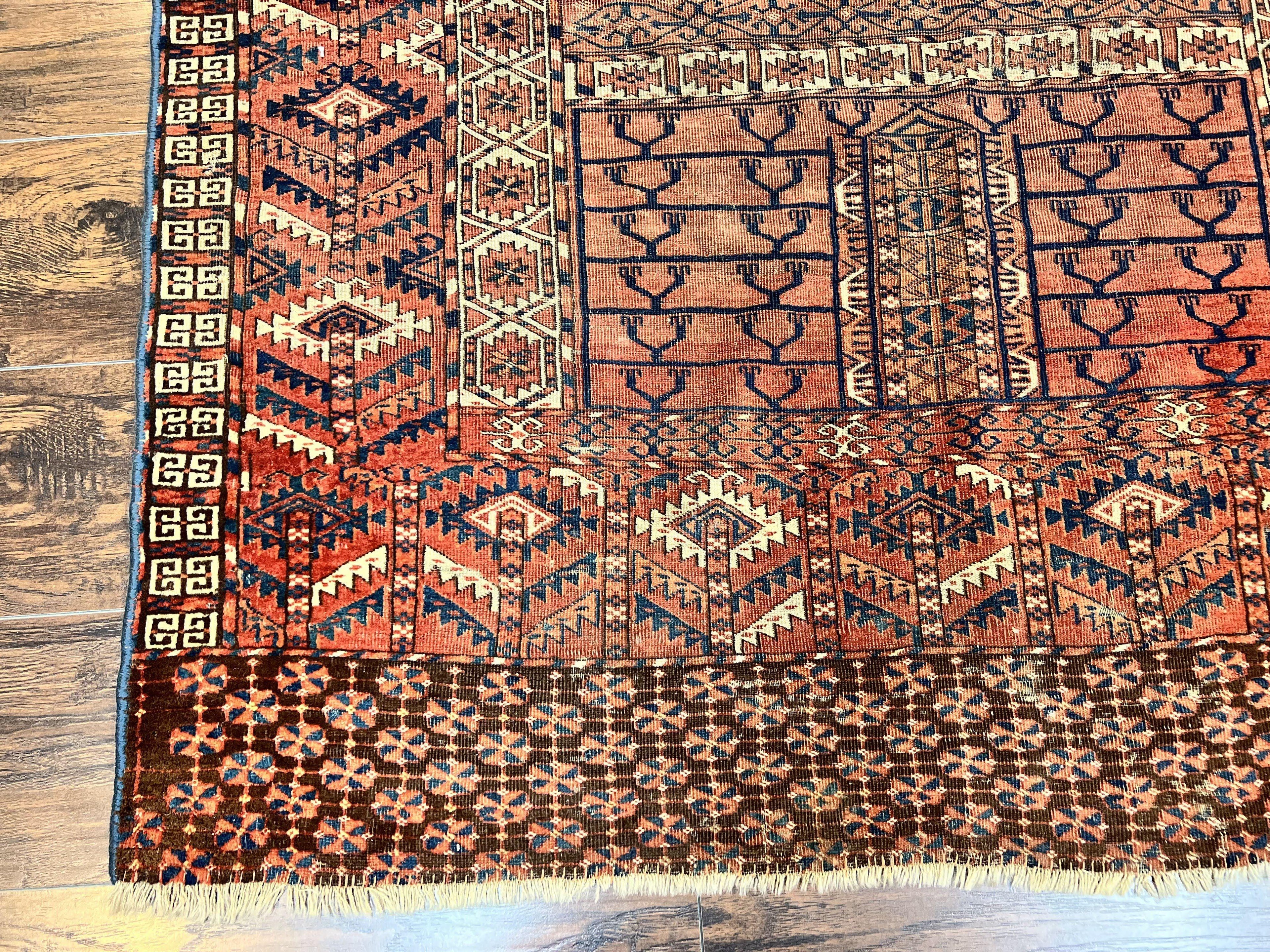 Antique Turkoman Rug 4x4, Hatchli Square Carpet, Wool Handmade Four Season Yamud Design Rug, Red Bohemian Tribal Rug, Engsi Tekkeh Rug