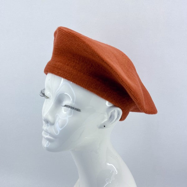 Solid color Beret / Tam, Stretchable perfect for a