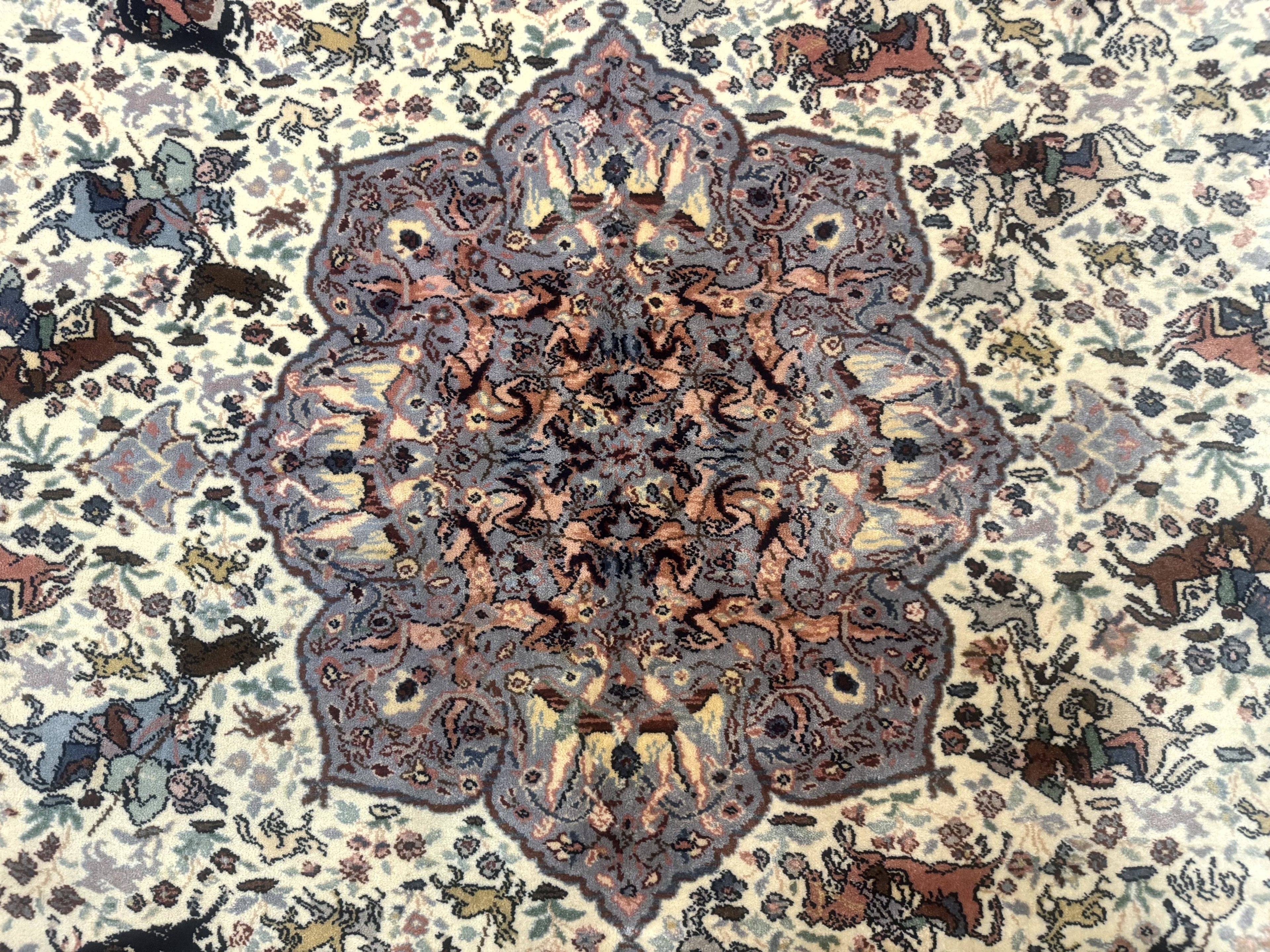 8.8 x 12 Karastan Ivory Hunting Rug #751, Vintage Wool Discontinued Original 700 Series, Rare