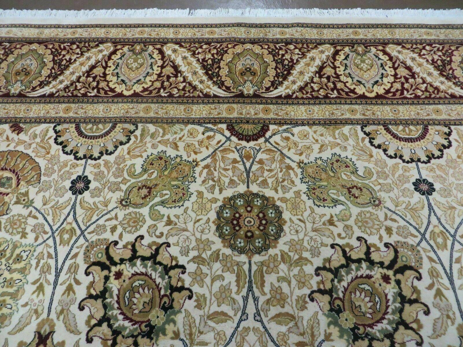 9' X 12' Vintage Handmade Wool Rug Pakistani Floral Design Nice Vegetable Dye