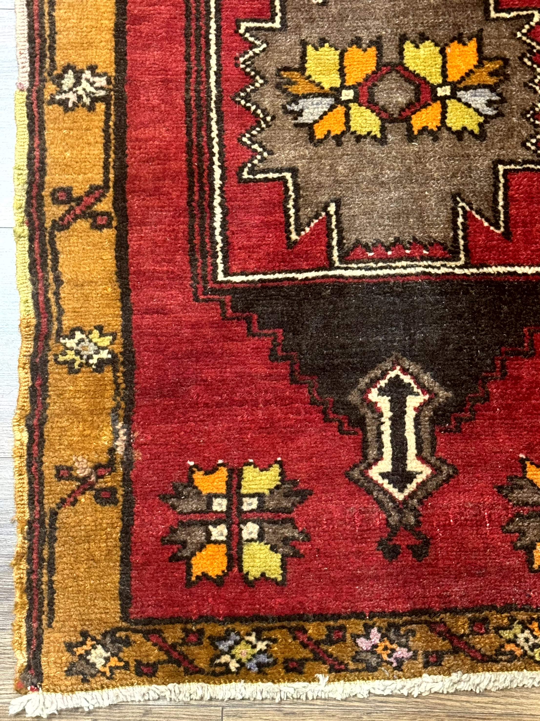 Turkish Yastik Rug 2x3, Geometric Medallion, Small Turkish Wool Rug, Red