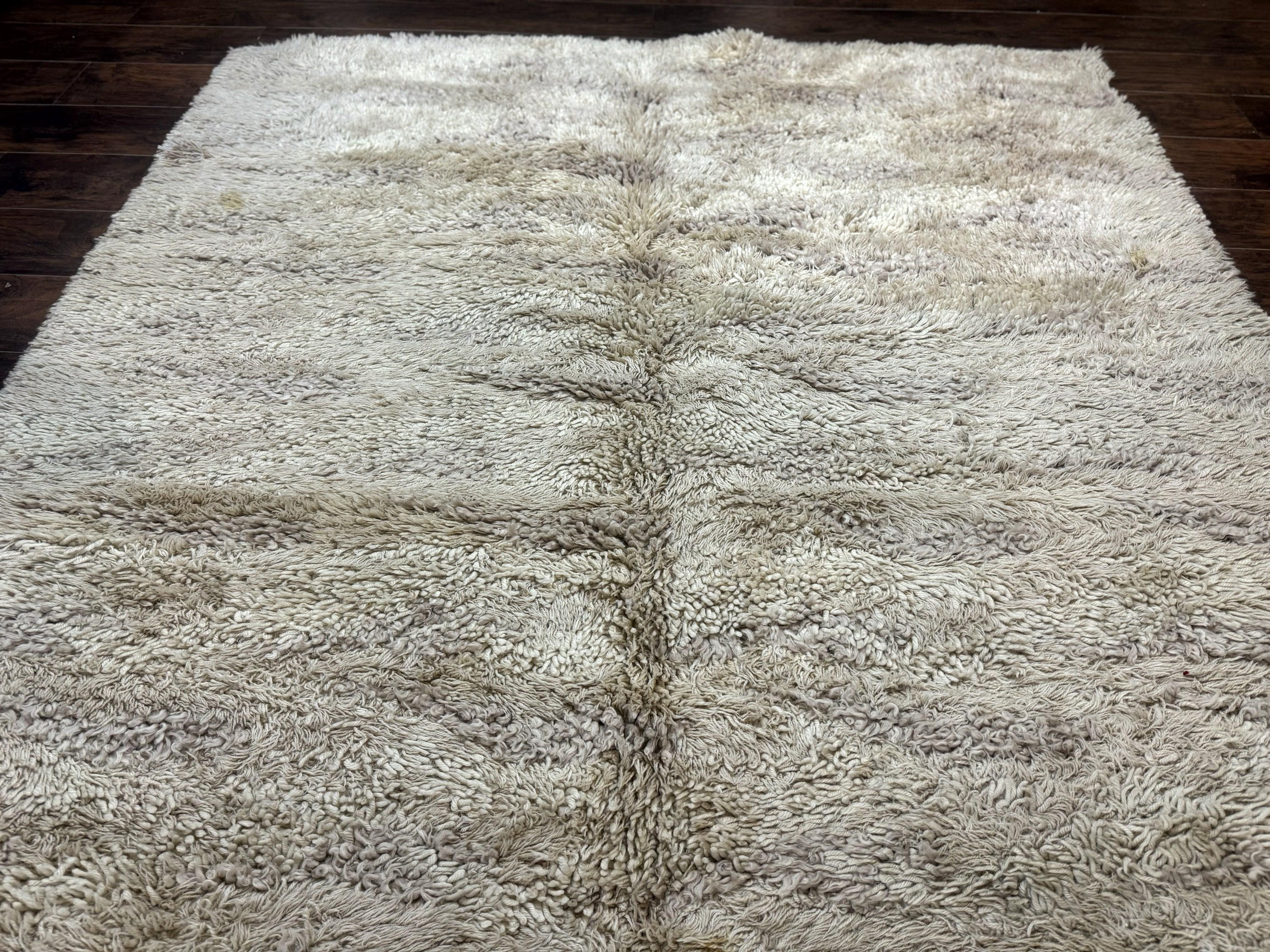 European Rya Shag Rug 6.6 x 9.7, Beige, Fluffy Vintage Area Rug