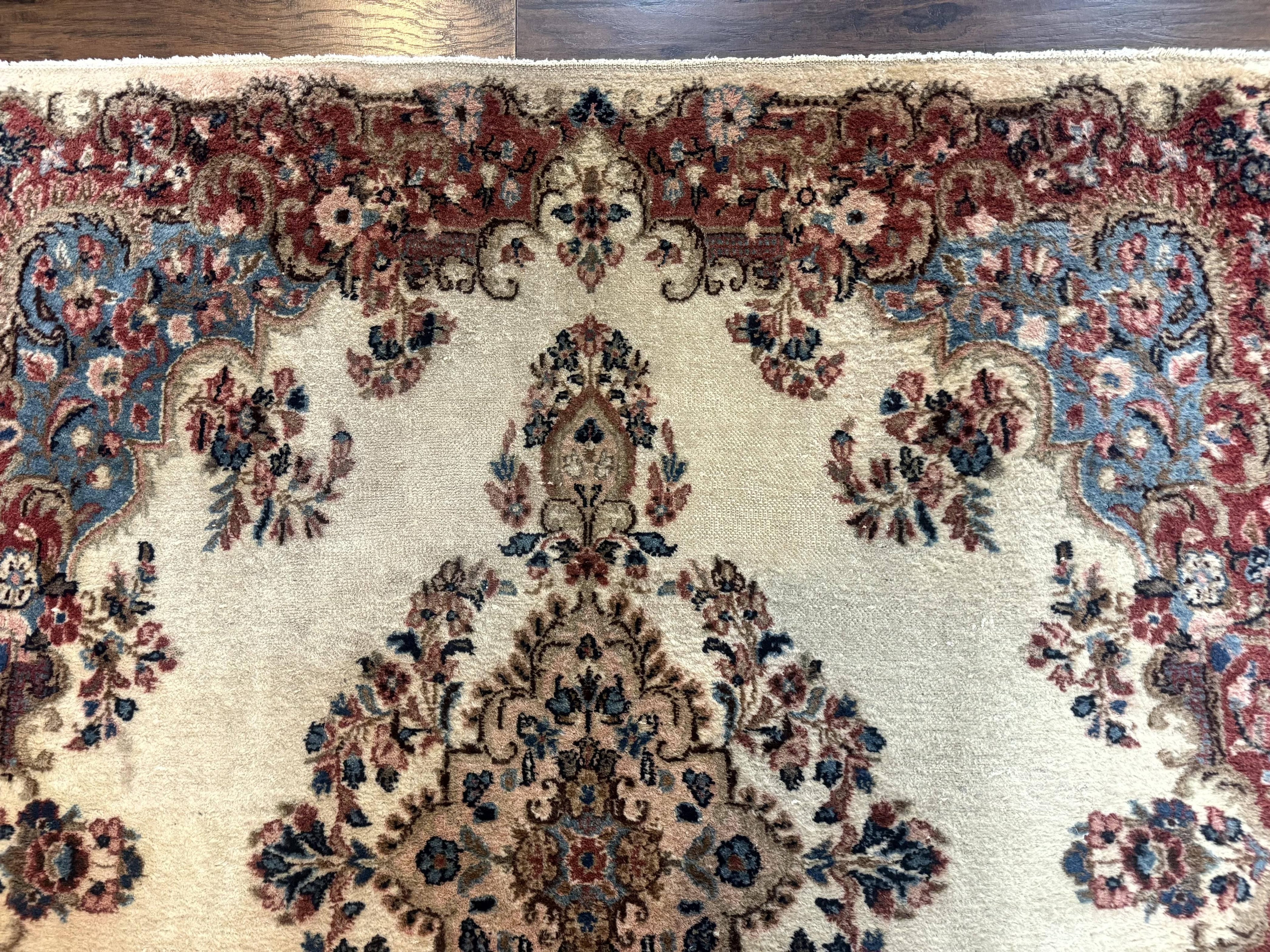 Square Persian Kerman Rug, Beige/Cream and Light Blue, Traditional Persian Rug, 5.5 x 5.5 ft