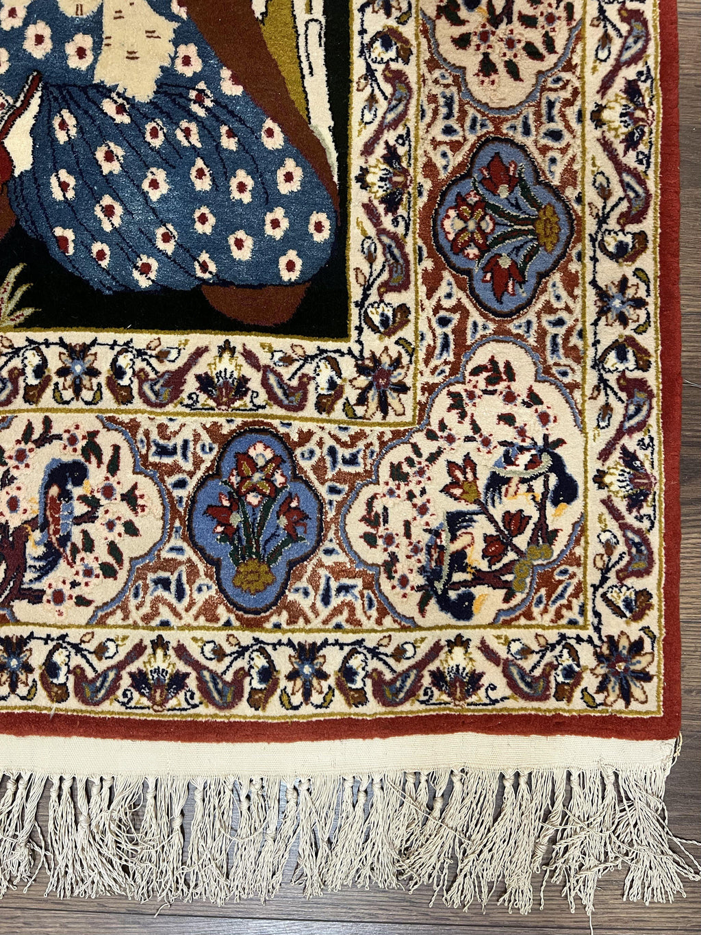 Persian Pictorial Rug 5 x 4 ft, Persian Isfahan Rug, Kork Wool on Silk Foundation, Signature from Master Weaver, Drums and Musical Instruments, Birds, Detailed