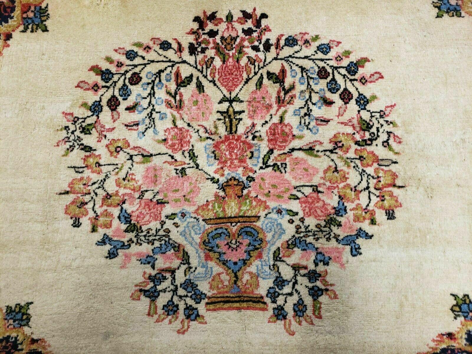 2' 7" X 3' 6" Antique Rug Hand Knotted Pictorial Wool Oriental Flowers