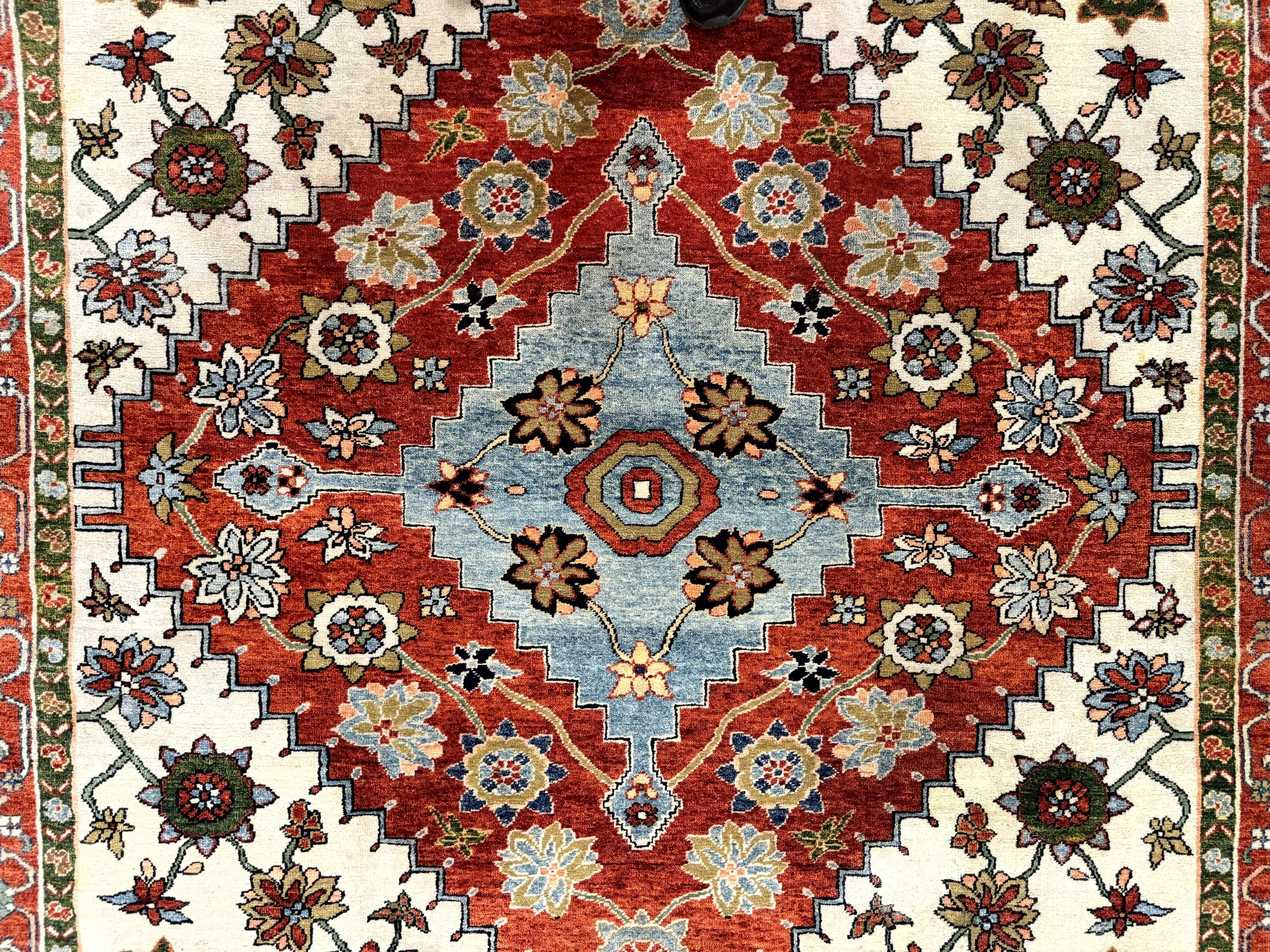 Indo Persian Heriz Rug 7x9, Geometric Pattern, Cream & Light Red, Handmade Vintage Wool Carpet