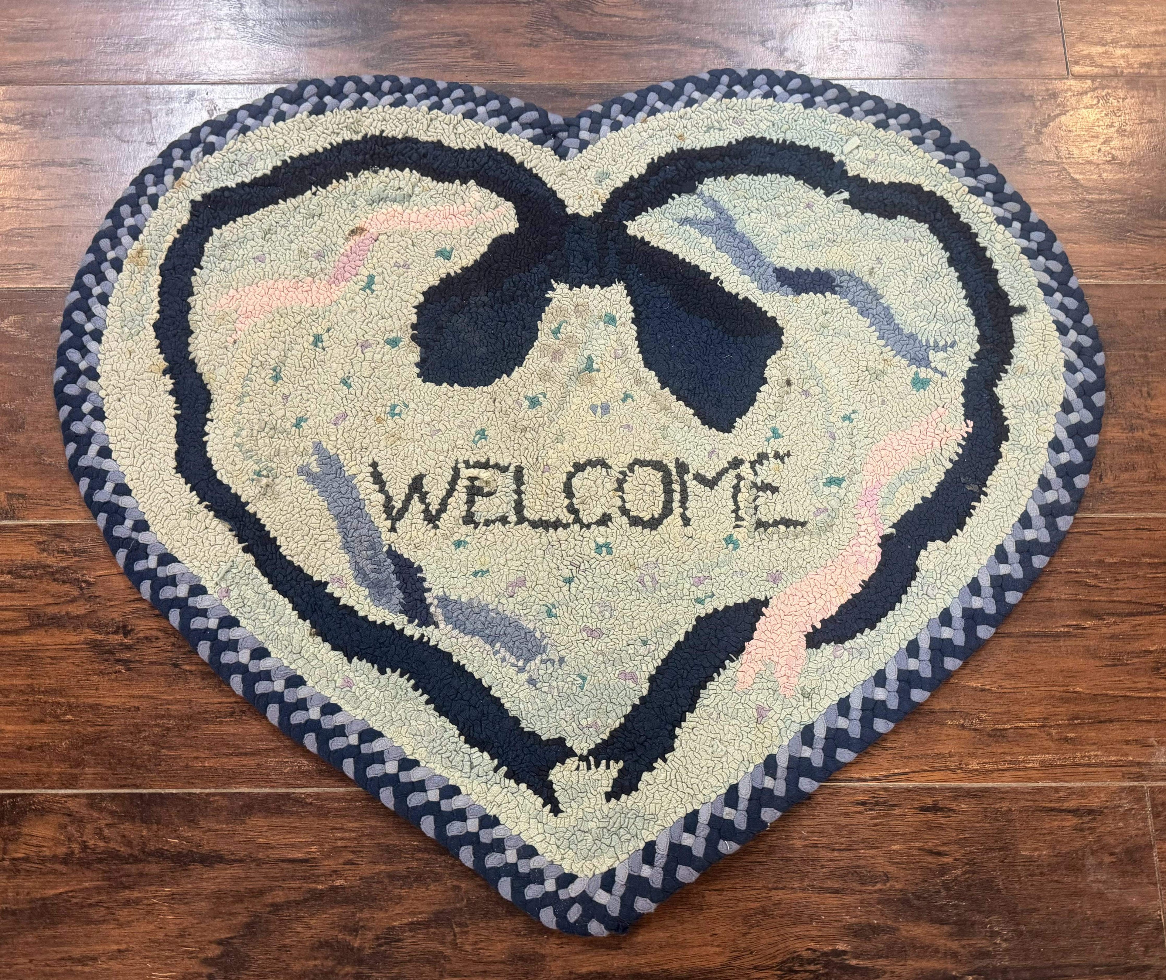 Small American Hooked Rug, Vintage Welcome Mat, Heart Shaped, Ivory and Blue