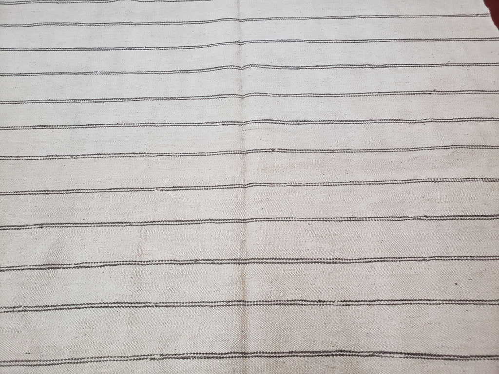 New Turkish Kilim Rug, Striped Area Rug, Southwestern Style, Off-white/Ivory Color, 5x8 Kilim Carpet, Hand-Knotted, Flatweave, Wool