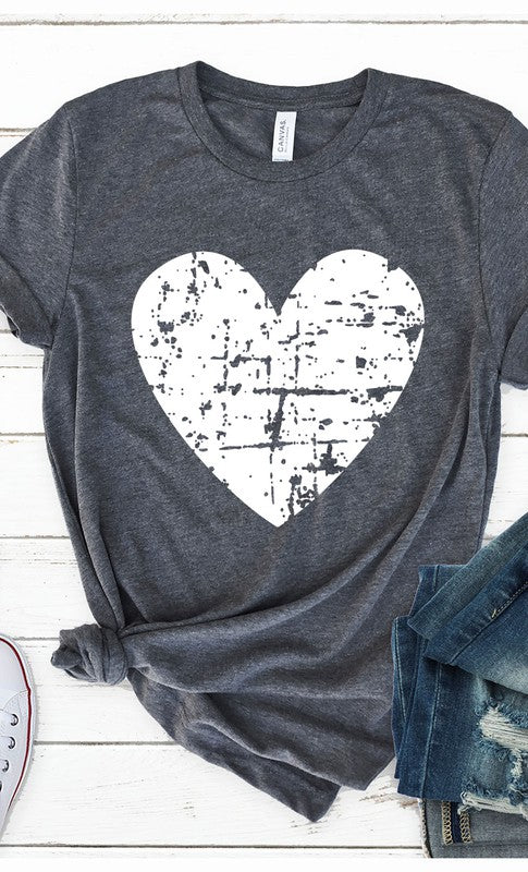Distressed Heart Graphic Tee T-Shirt PLUS