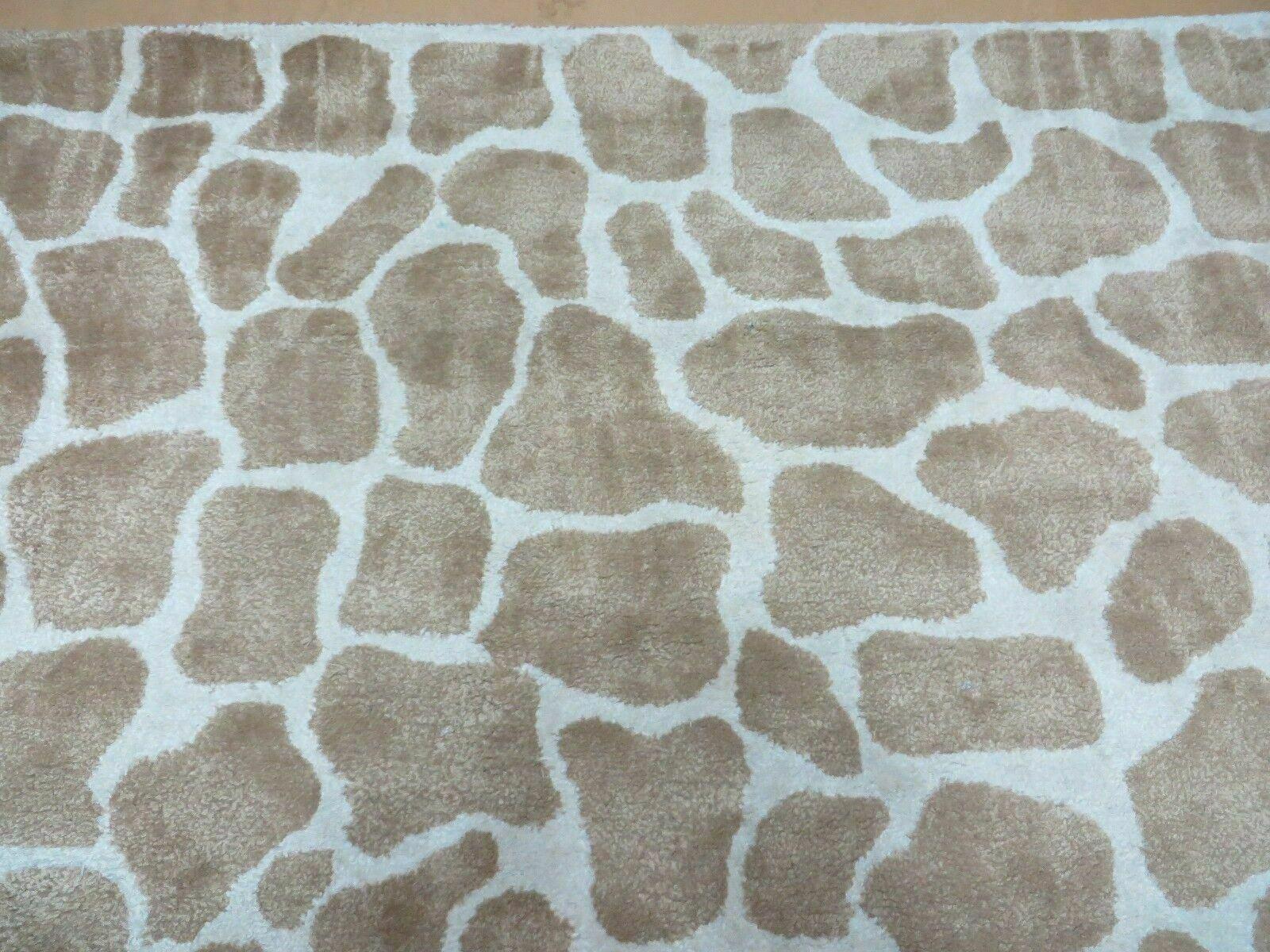 6x9 Safavieh Rug