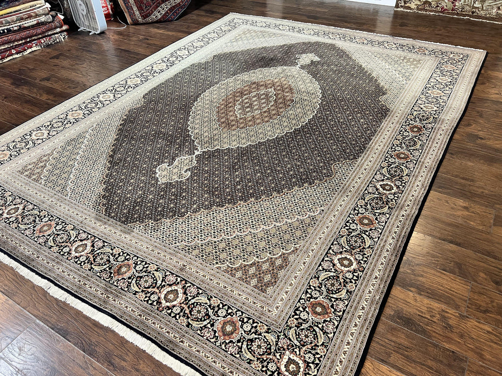 Exquisite Persian Tabriz Rug - 10x13, 400 KPSI, Herati Pattern