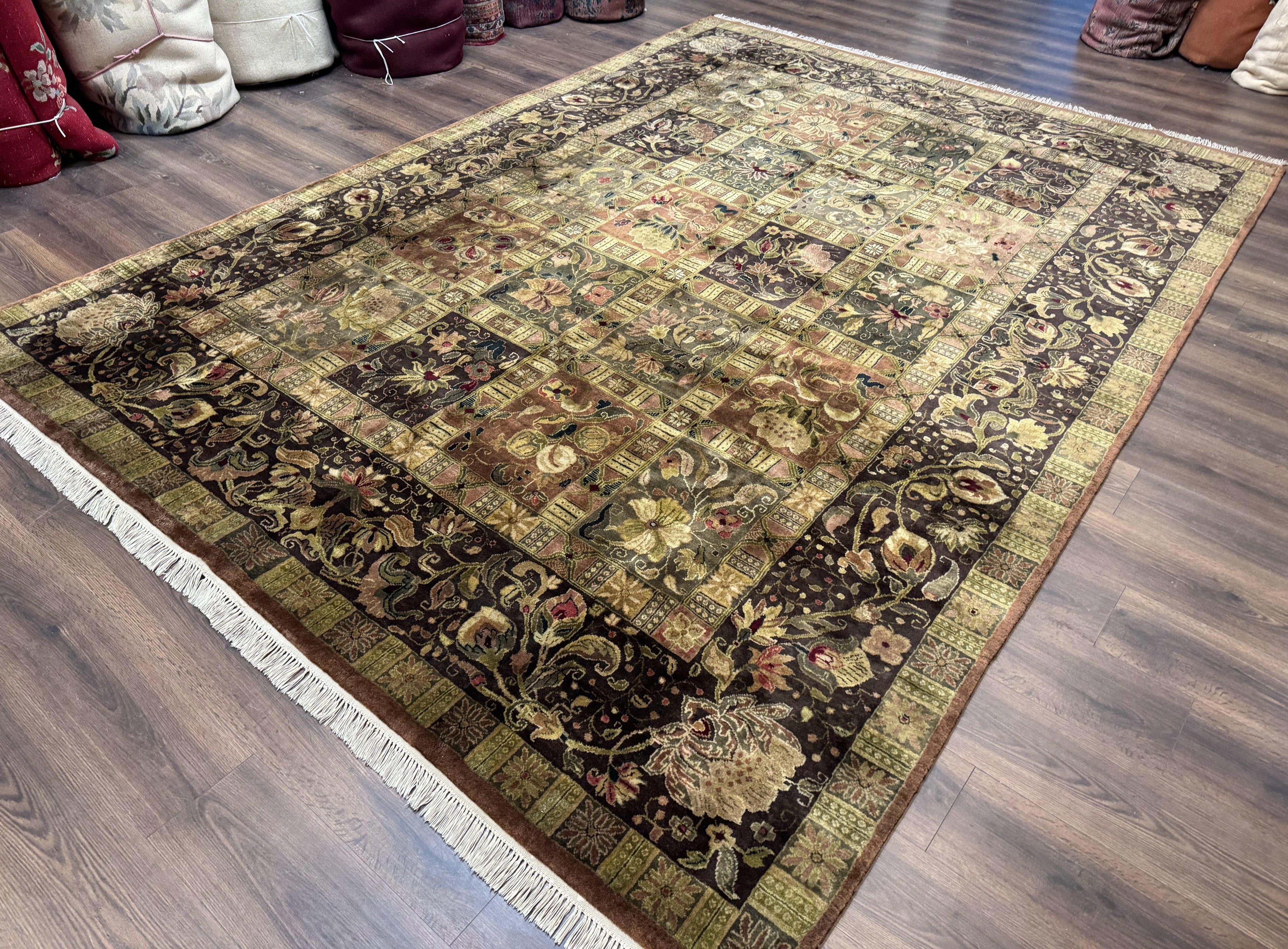Indo Persian Rug 8.6 x 12 Panel Design Vintage Soft Wool Pile Multicolor