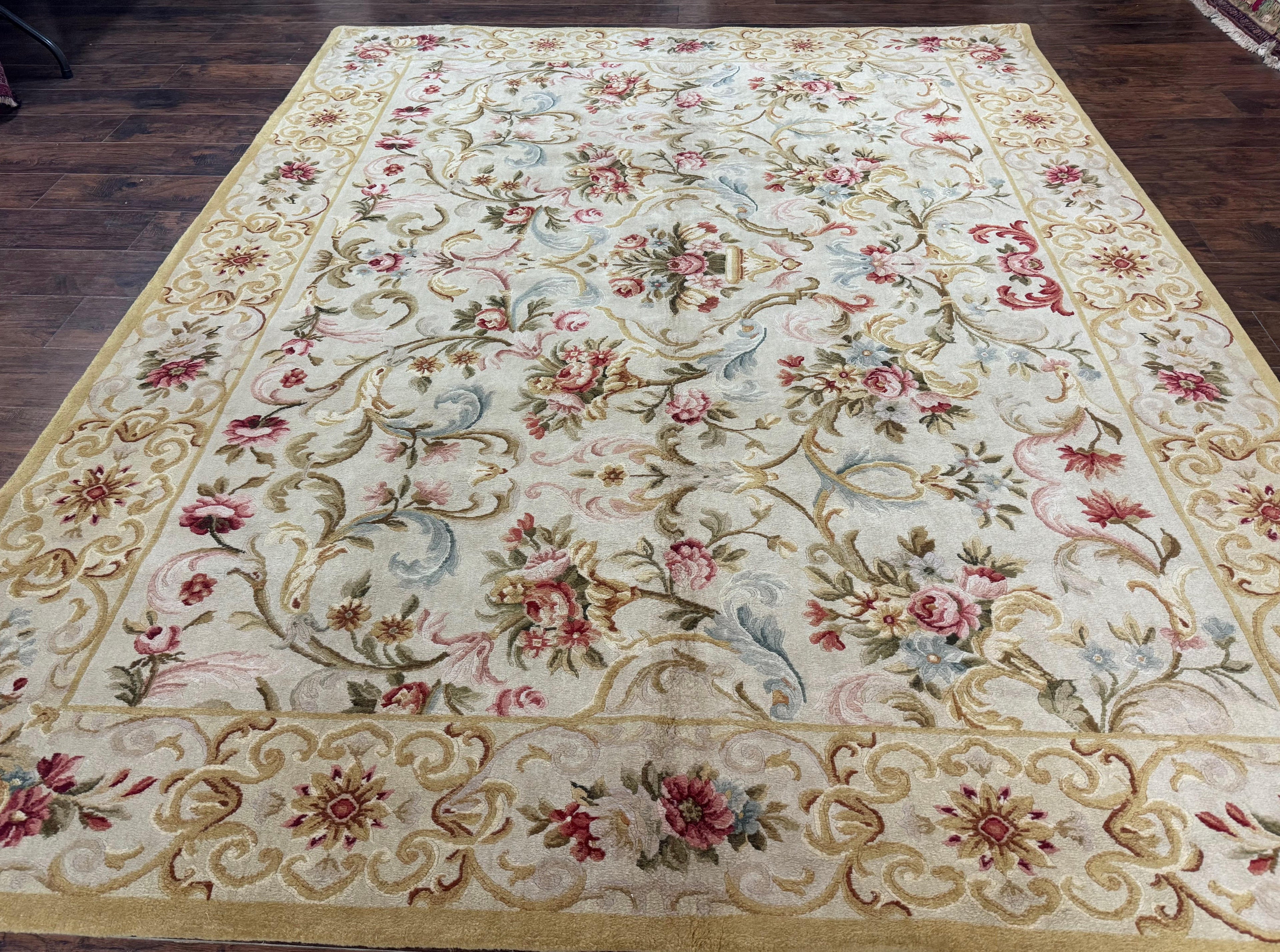 Aubusson Rug 8x10, French European Design, Vintage Handmade Wool Carpet, Aubusson Rug with Pile, Floral