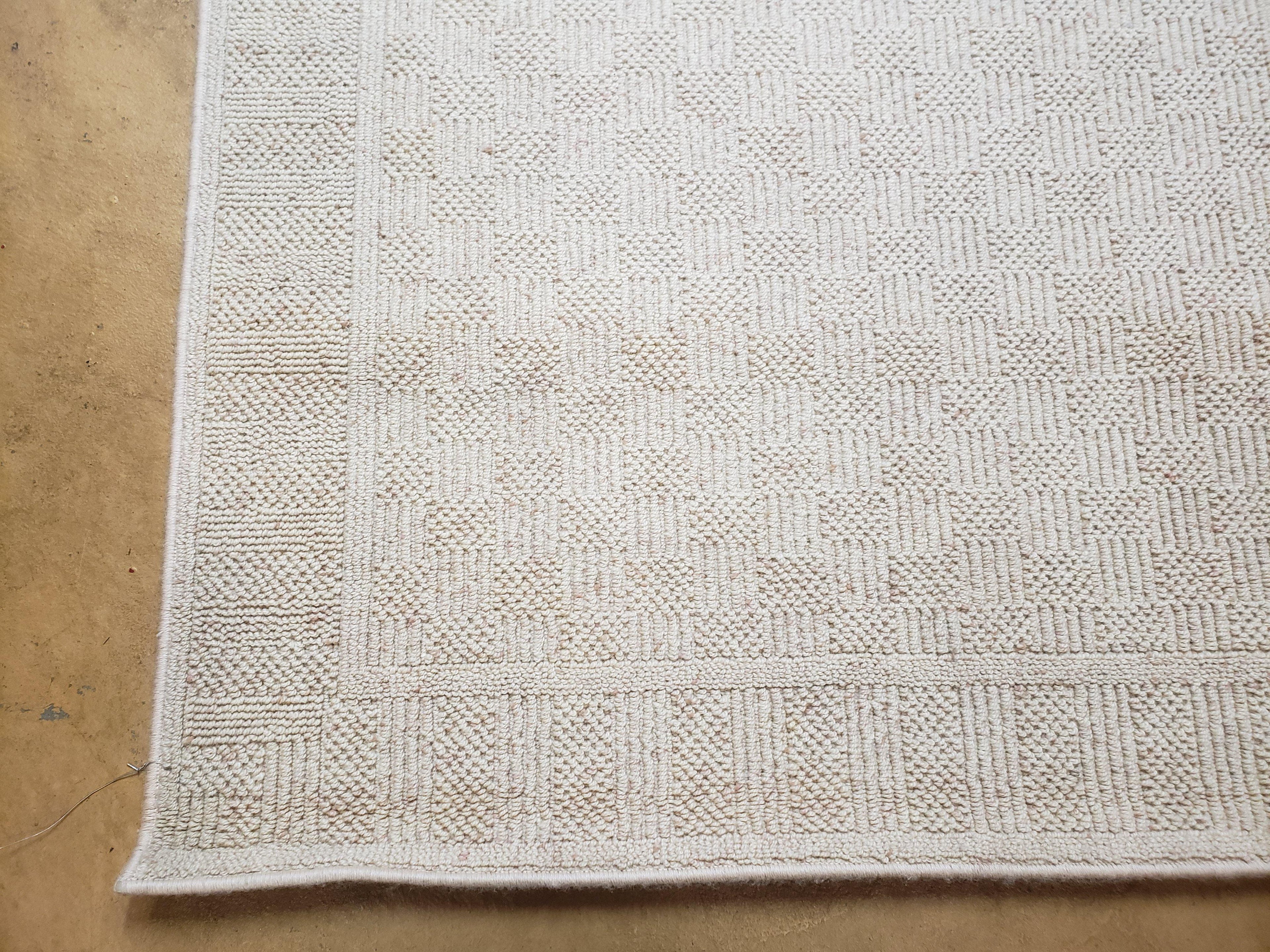 3x5 Karastan Rug Chaumiere Collection, Kara-Loc, Design #291/9866, Creme Color, Textured Squares II Patern, 3'6" x 5' 3" Carpet