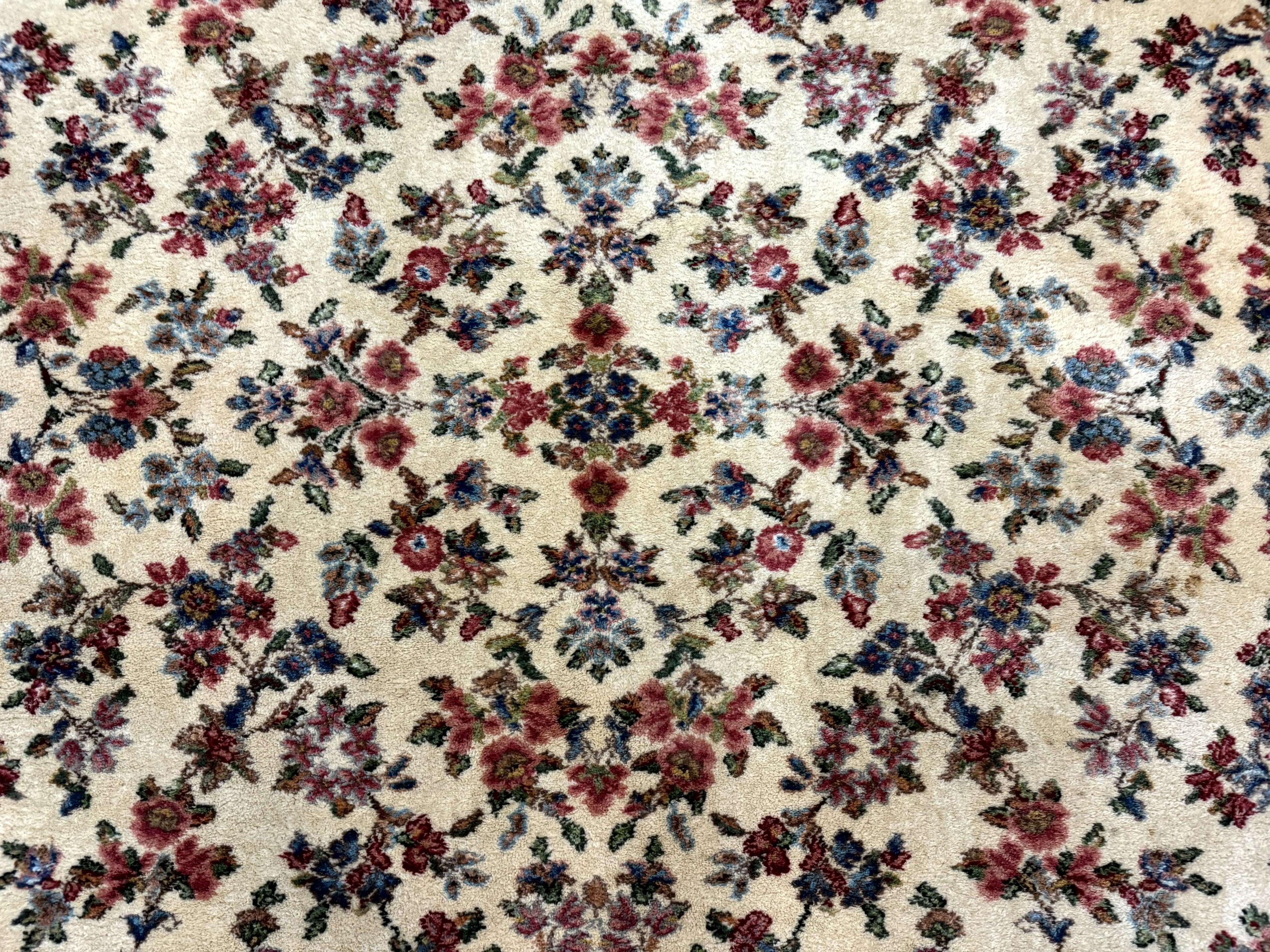 8.8 x 12 Karastan Rug #788 Ivory Kirman, Wool Vintage Original 700 Series