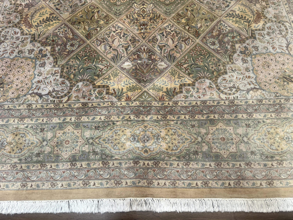 Pak Persian Rug 9x12, Diamond Panel Design, Fine 225 KPSI, Wool
