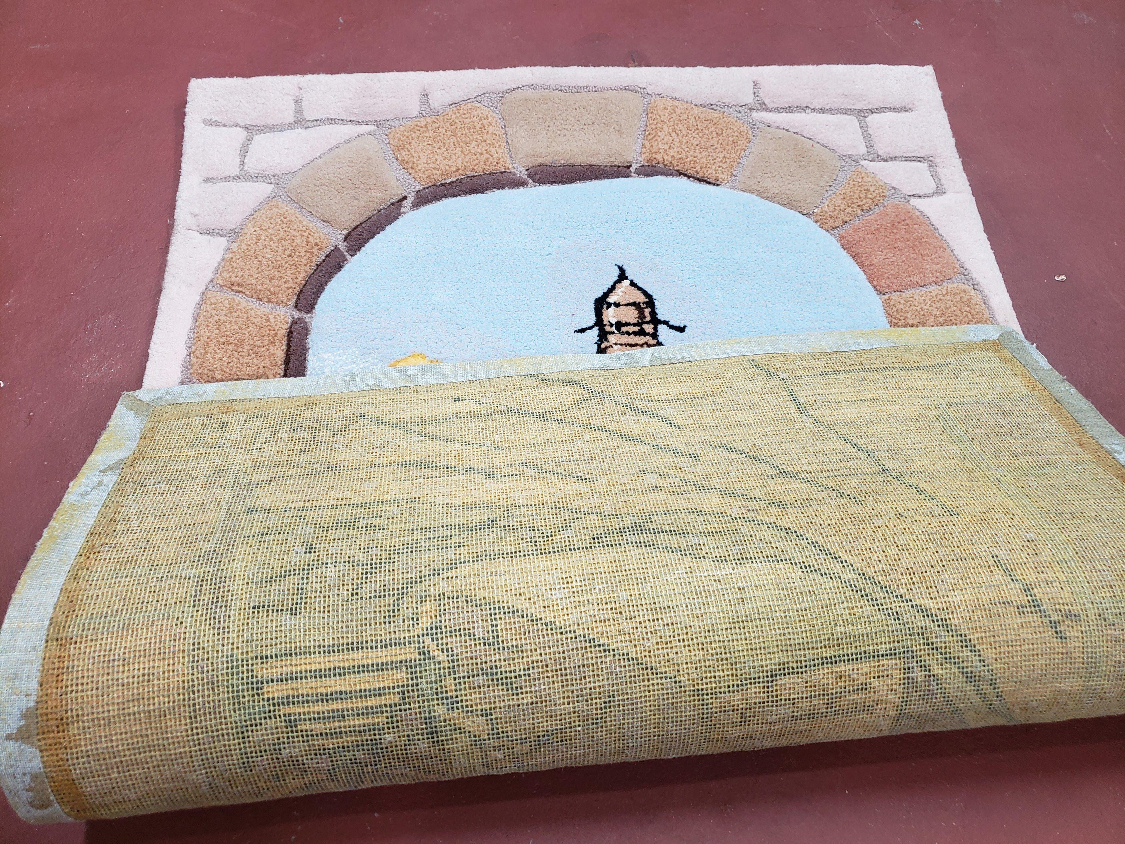 Small Judaica Rug, Rug with Jerusalem Pictorial, Chanuka Gift, Hand-Tufted, Jerusalem Gate, Vintage Judaica, Western Wall Rug, 3x4 Rug