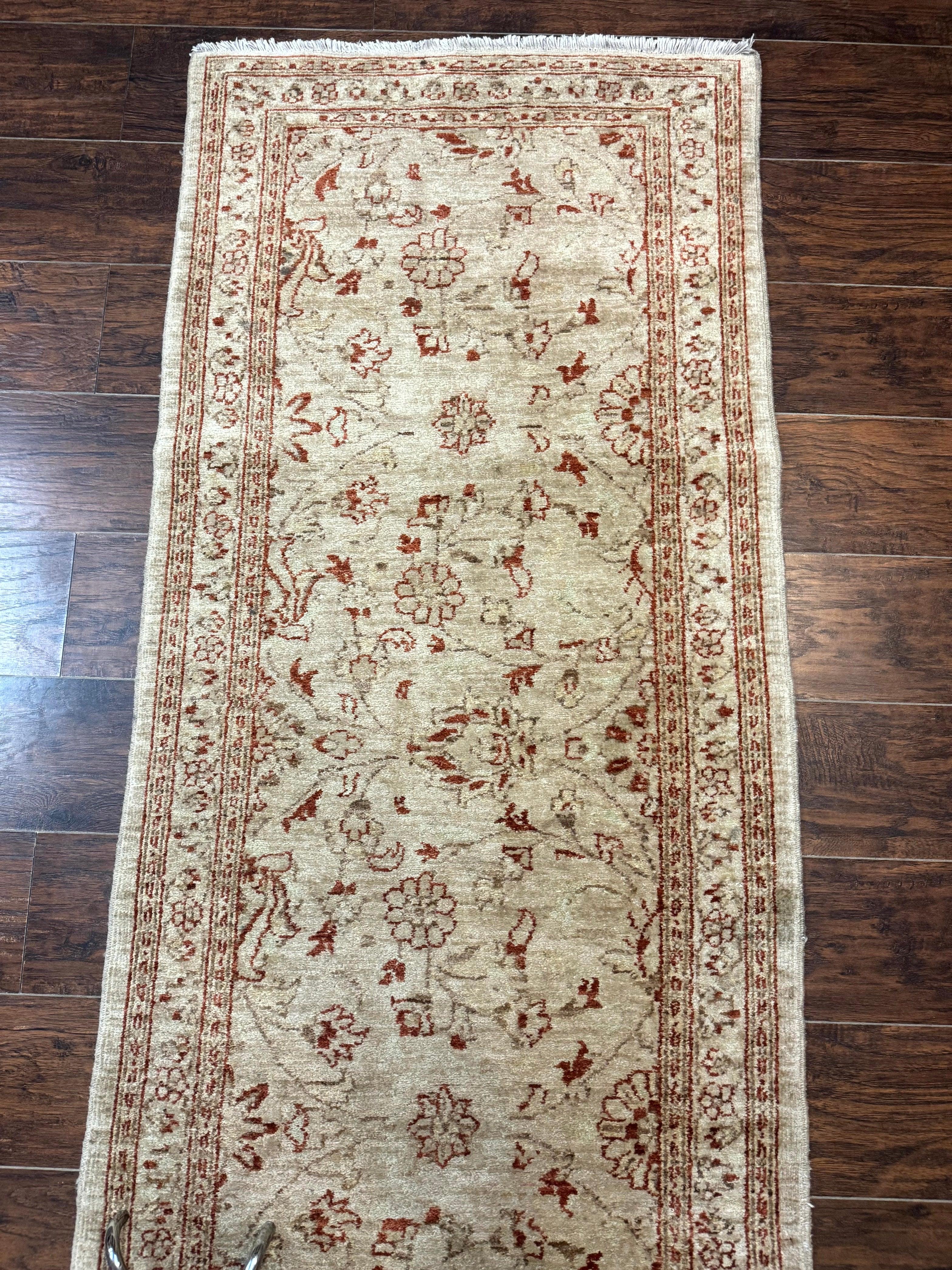 Peshawar Runner Rug 3 x 9.7, Pakistani Oriental Runner Rug, Vintage Rug for Modern Home, Runner for Hallway or Kitchen, Oushak Runner