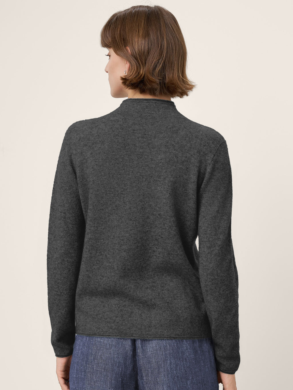 Premium Cashmere Blend Hand-Finished Seamless Mock Neck Lettuce Edge Sweater ZELIE
