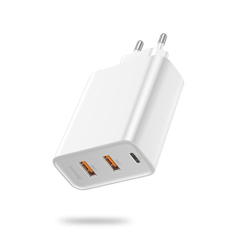 3 Ports USB Fast Charger 60W Support Quick Charge  Type-C PD Charger QC 4.0 3.0 Phone Charger