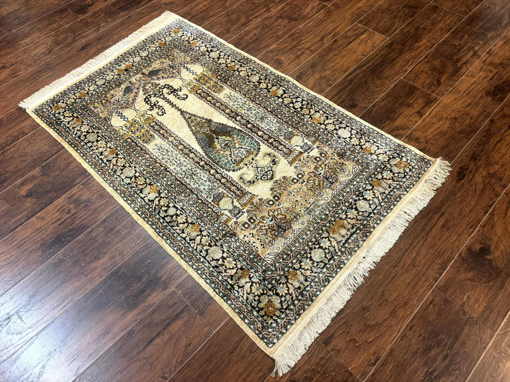 Silk Indian Kashmiri Rug 3x4, Very Fine 400 KPSI, Silk Prayer Rug, Handmade