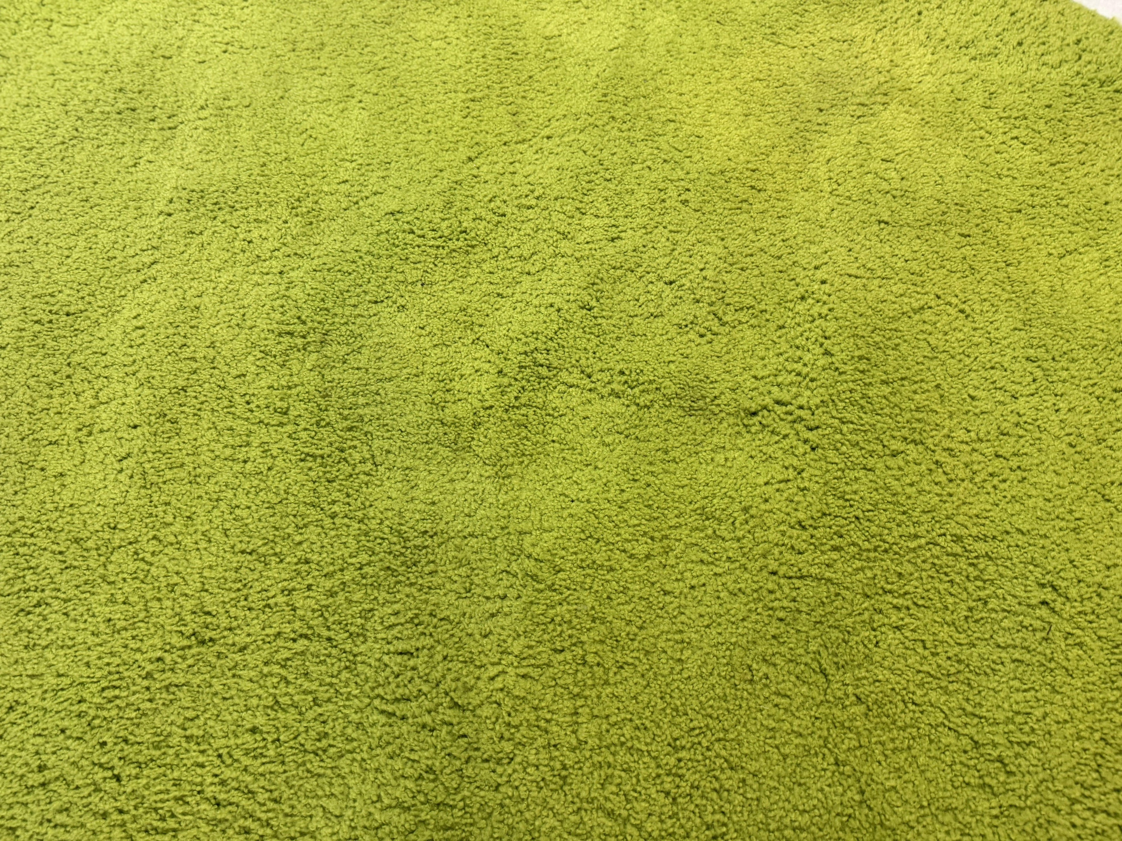 Large Round Rug 9x9, Vintage Retro Design, Lime Green