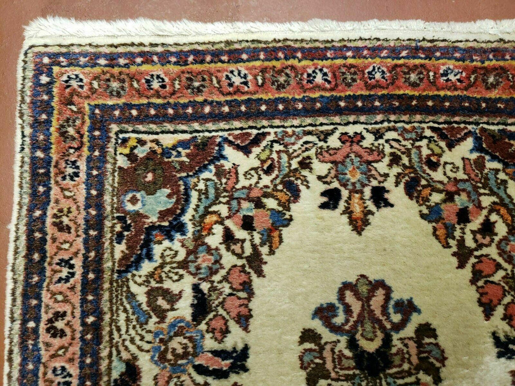 2' 7" X 4' Vintage Handmade Indian Medallion Wool Floral Beige Rug