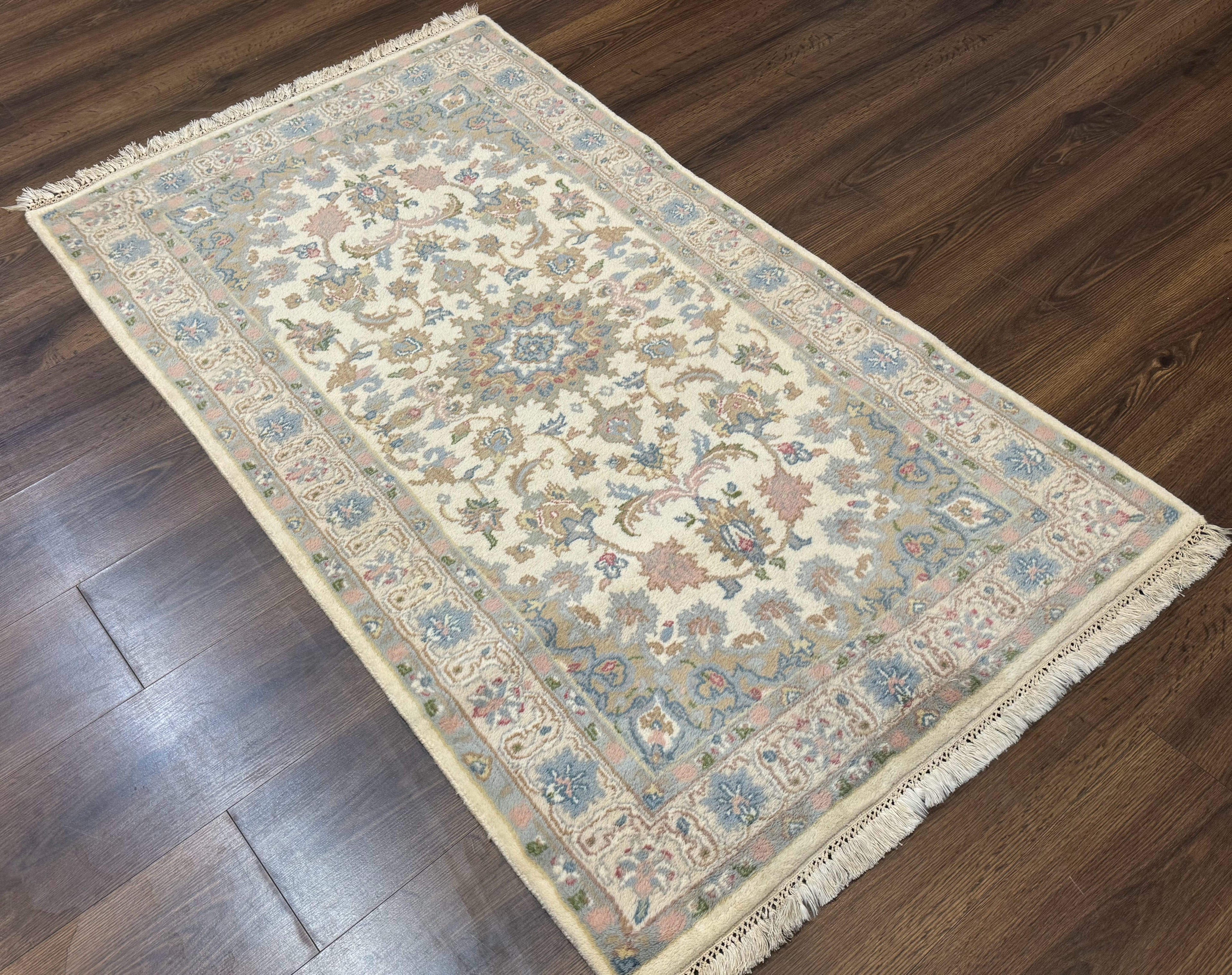 Indo Persian Rug 3x5, Wool, Vintage, Floral Medallion, Light Colors