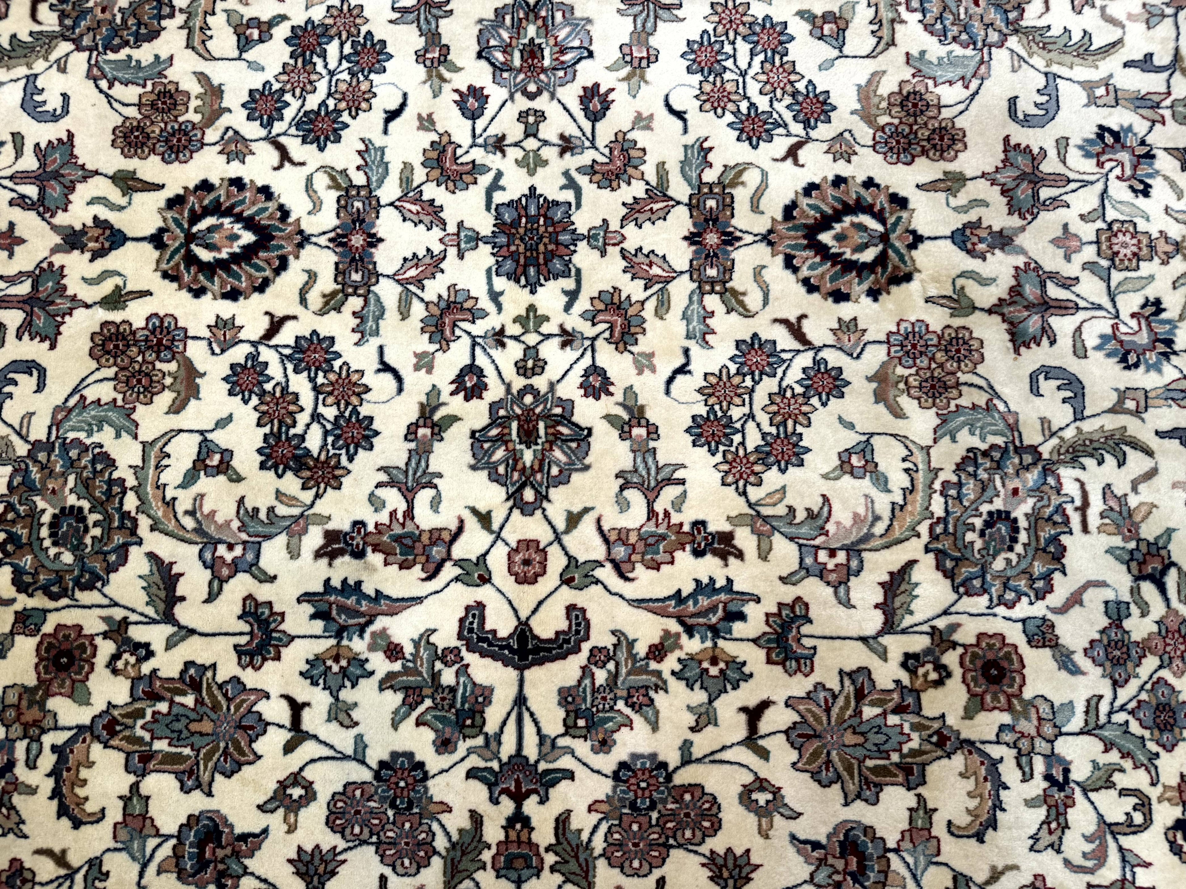 Indo Persian Rug 9x12, Allover Floral Pattern, Ivory & Green, Traditional Oriental Carpet