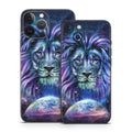 Guardian - Apple iPhone 13 Skin