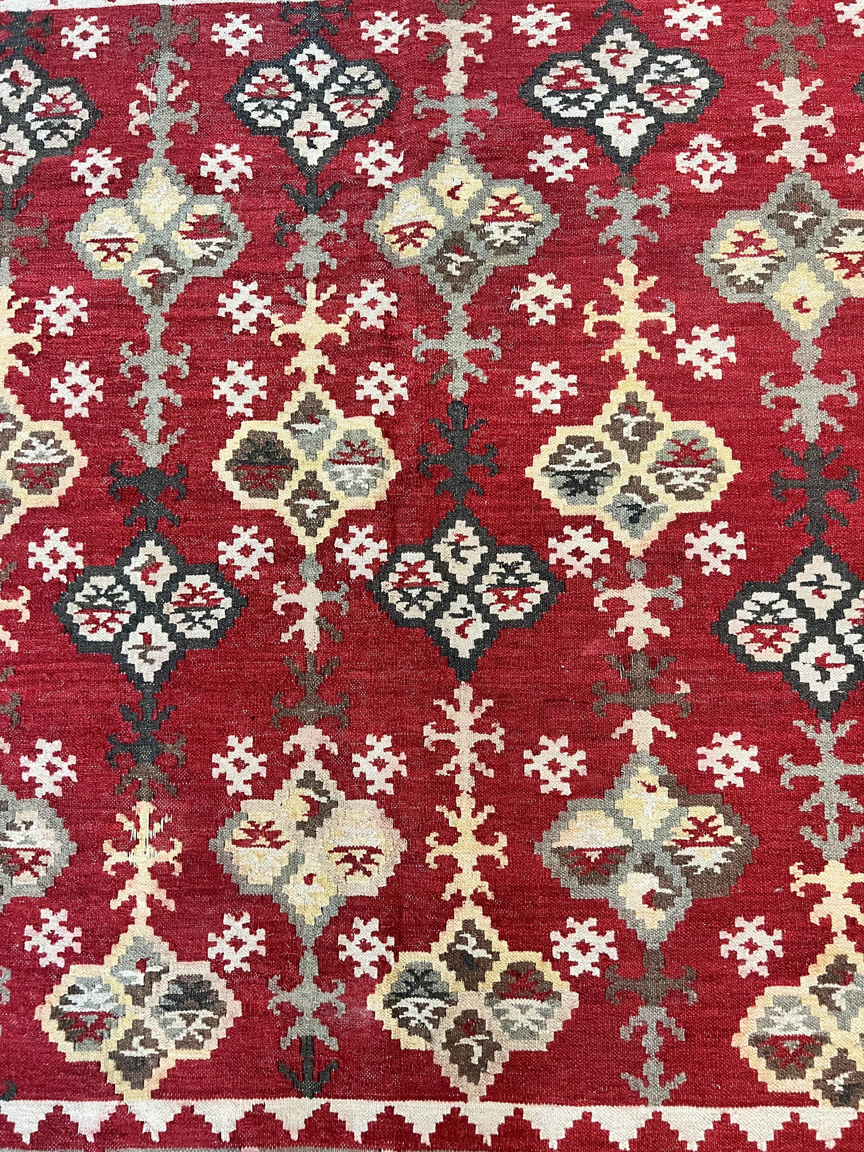 Indian Kilim Rug 6x6, Square Kilim Flatweave Carpet, Vintage Handmade Wool Rug, Red