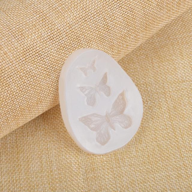 Butterfly Mold Silicone Baking Accessories 3D Sugar Craft Chocolate Cutter Mould Fondant Cake Decorating Tool 3 Colors Silicone Butterfly Mold Butterfly Fondant Mold Chololate Candy Cake Baking Mold For Cake Decorating