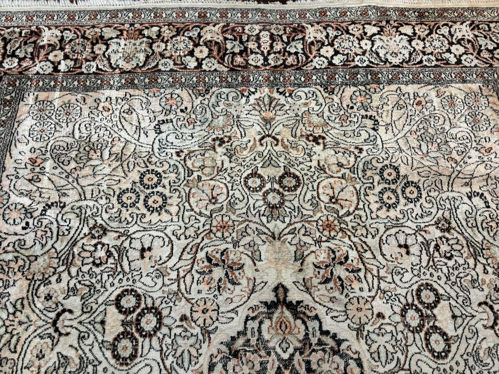 Silk Indian Kashmiri Rug 6x9