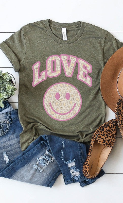 Retro Love Smiley Face Graphic Tee T-Shirt PLUS