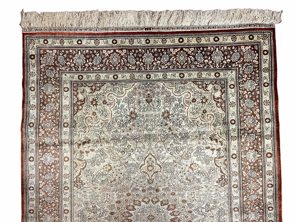 4' X 6' Vintage Fine Handmade Chinese Oriental Silk Rug 400 KPSI Wow