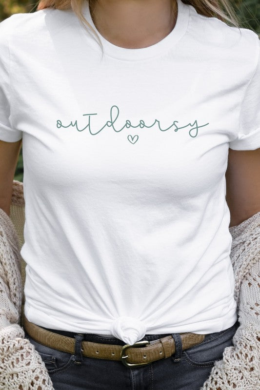 Outdoorsy Minimalistic Heart Adventure Graphic Tee T-Shirt