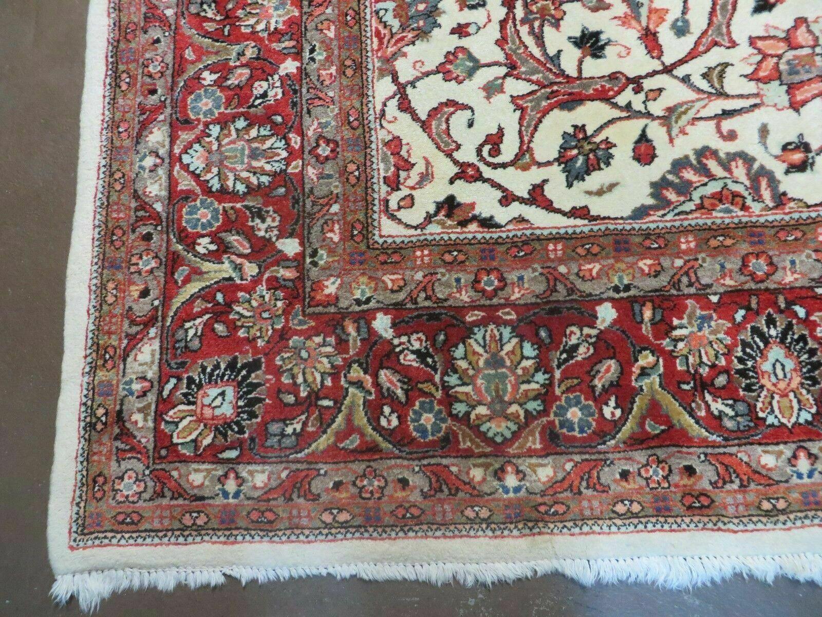 7' X 10' Vintage Handmade India Floral Oriental Wool Rug Hand knotted Carpet