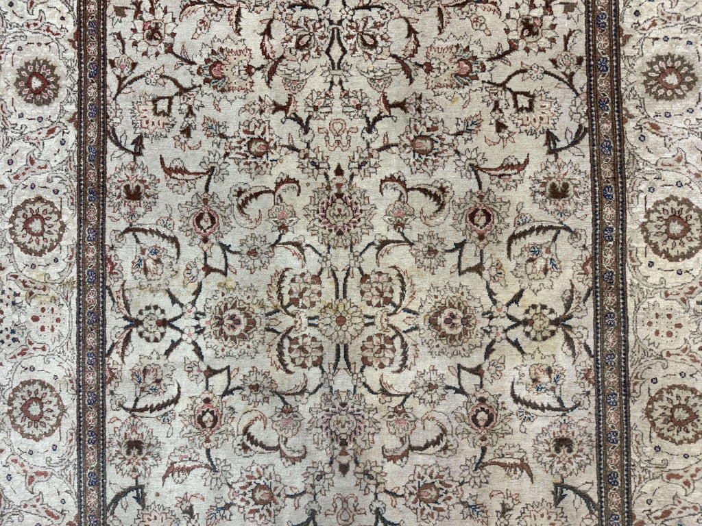 Persian Kashan Rug 5x7, Beige, Fine 250 KPSI