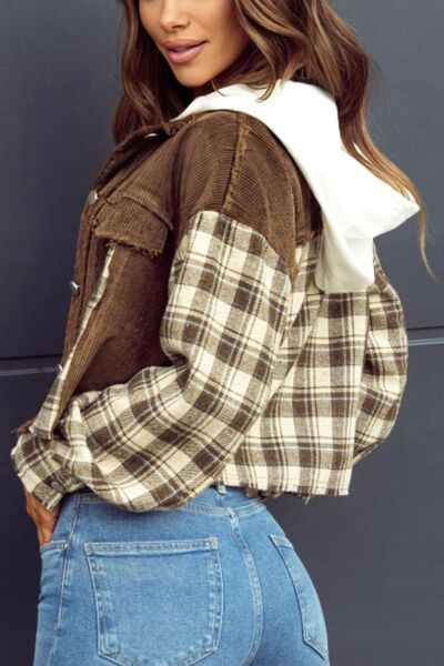 Raw Hem Plaid Cropped Hooded Jacket – Trendy Buttoned Outerwear with Casual Raw Hem Detail
