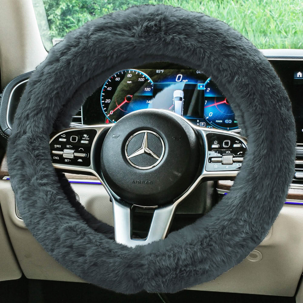 Doe16 Faux Rabbit Fur Steering Wheel Cover